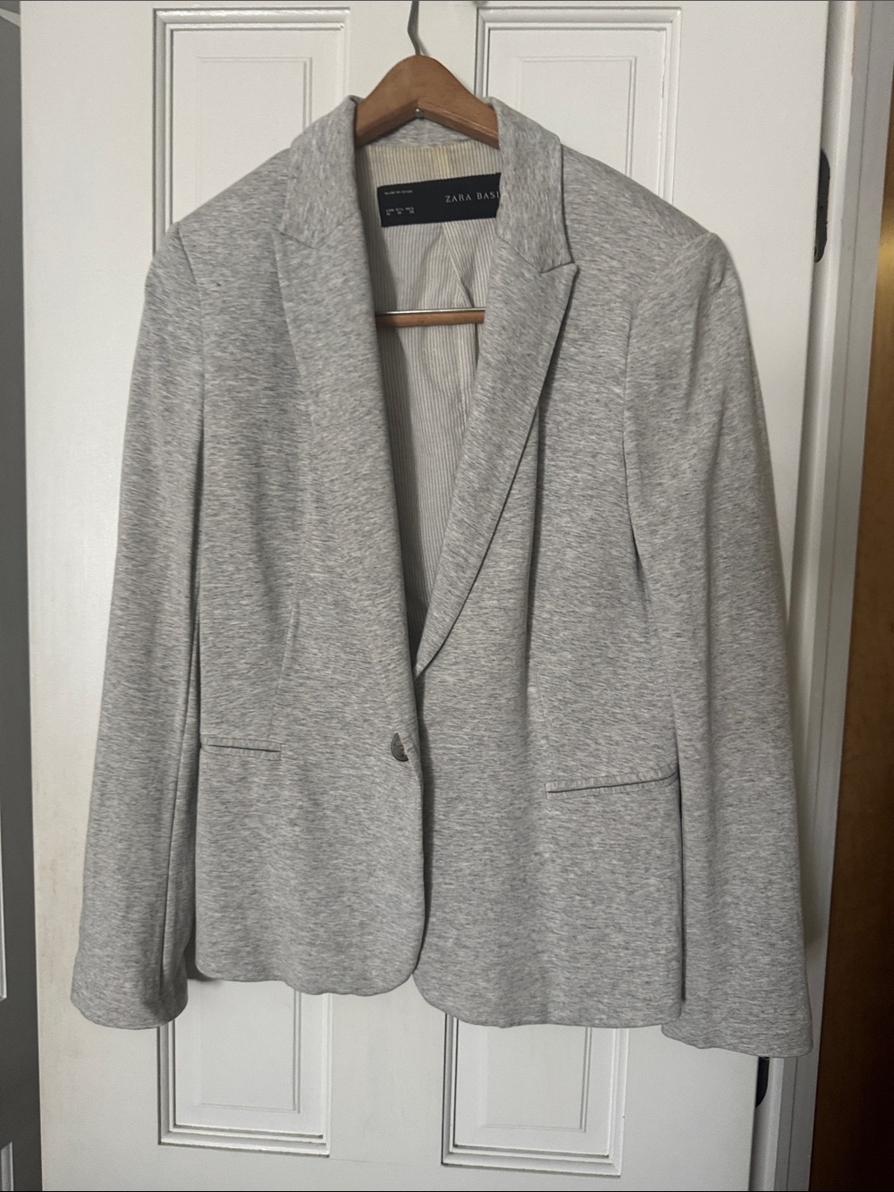Zara Light Gray Knit Single-Button Blazer